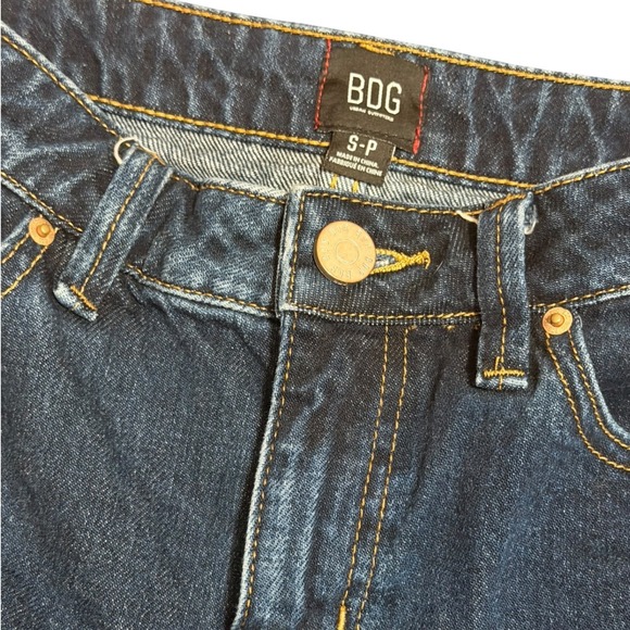 BDG Urban Outfitters Asymmetrical Raw Hem Denim Mini Skirt Dark Wash Small - Picture 5 of 5